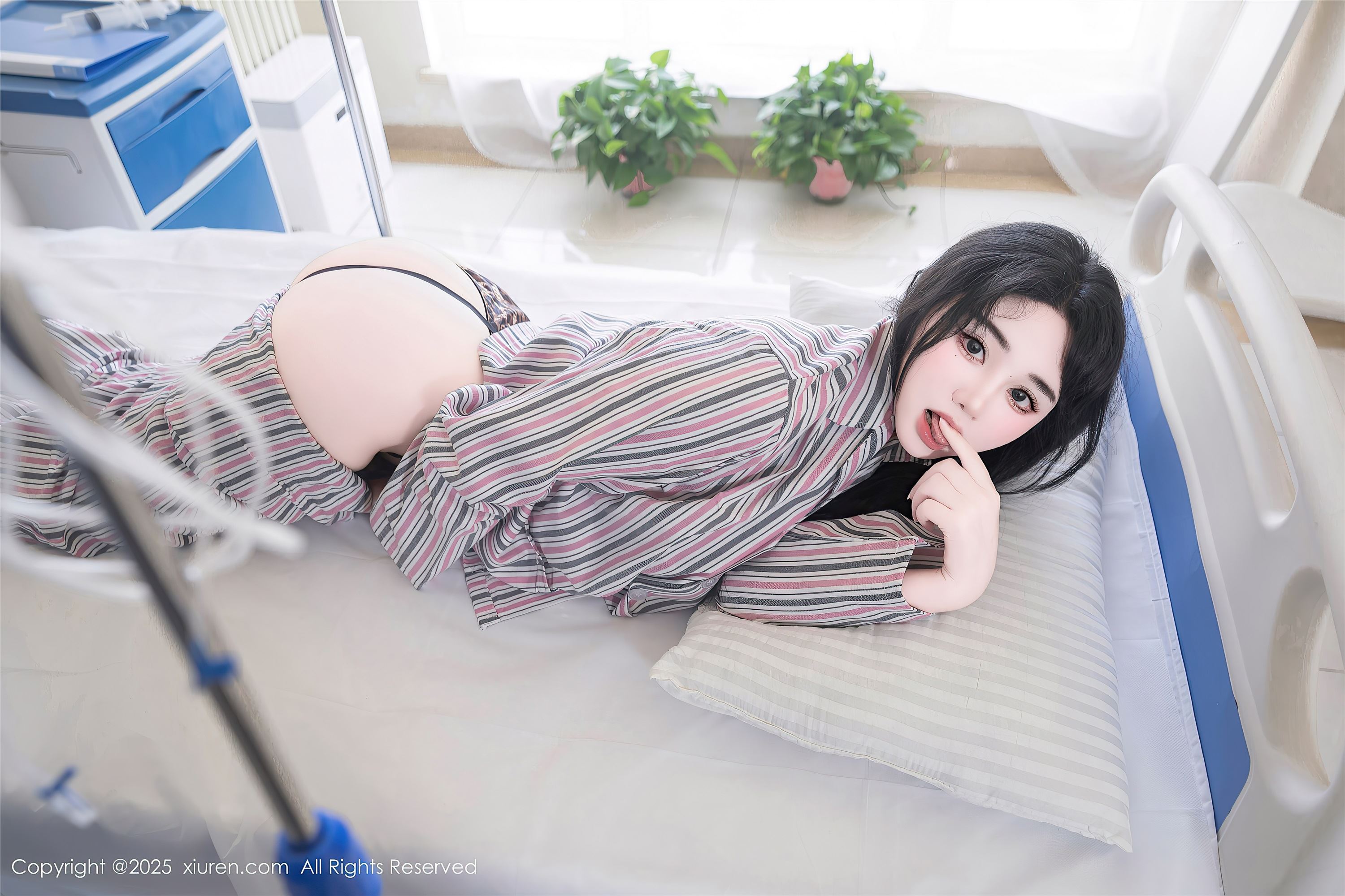 Xiuren秀人网 2025.08.14 NO.10648 汐汐爱吃草莓